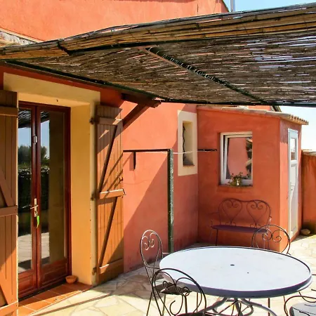 Holiday home Hausteil Mit Pool 121s *