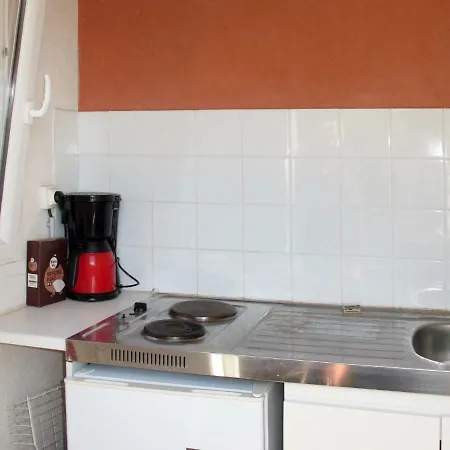 Hausteil Mit Pool 121s Holiday home *